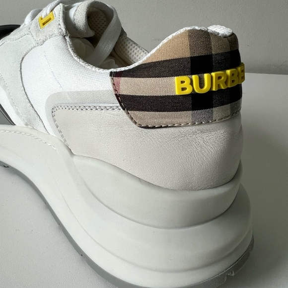 Burberry Suede, Vintage Check and Leather Man’s Sneakers - Picture 11 of 16